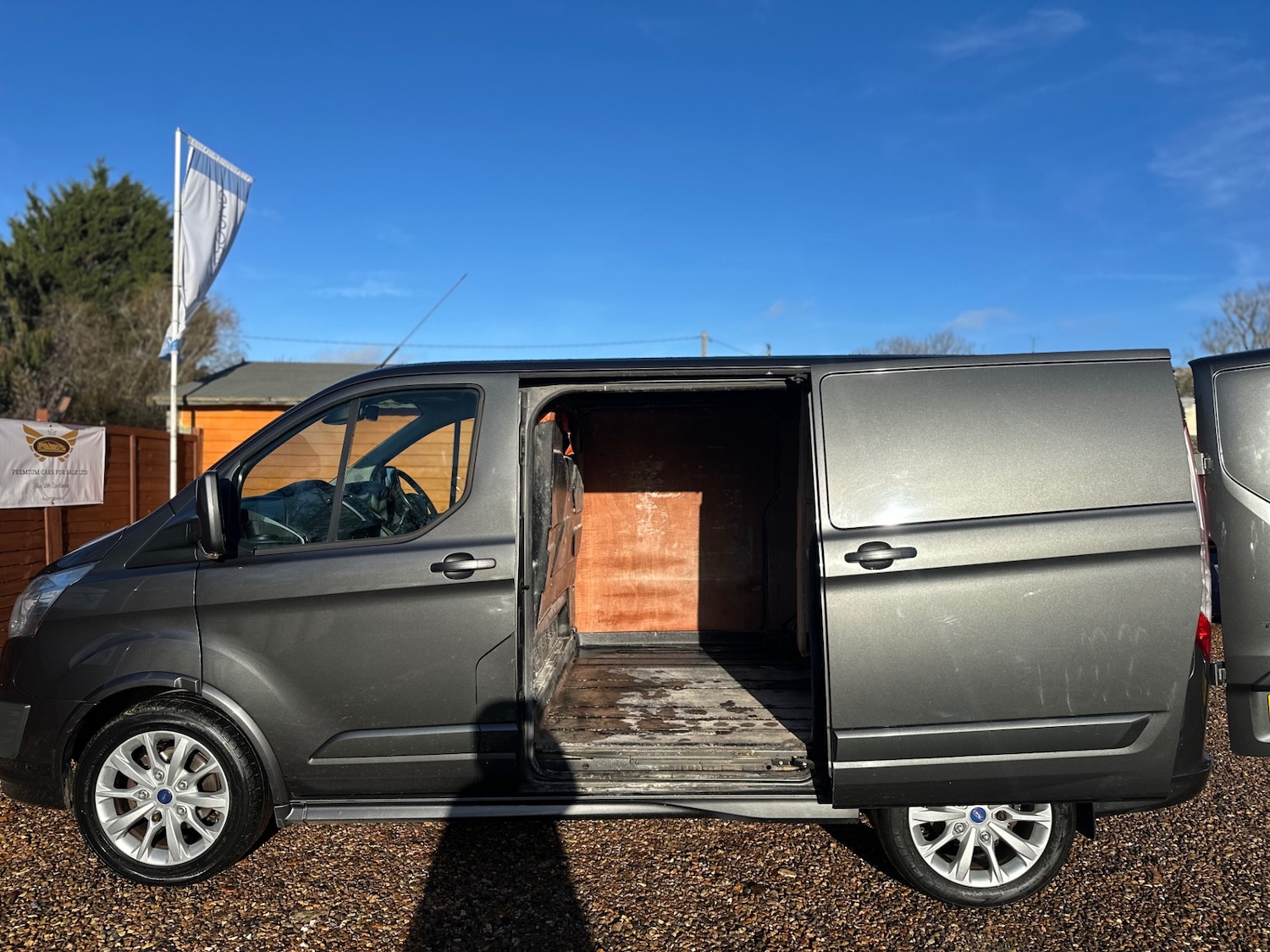 Used Ford Transit Custom 2016 for sale - 76905128: Photo 11