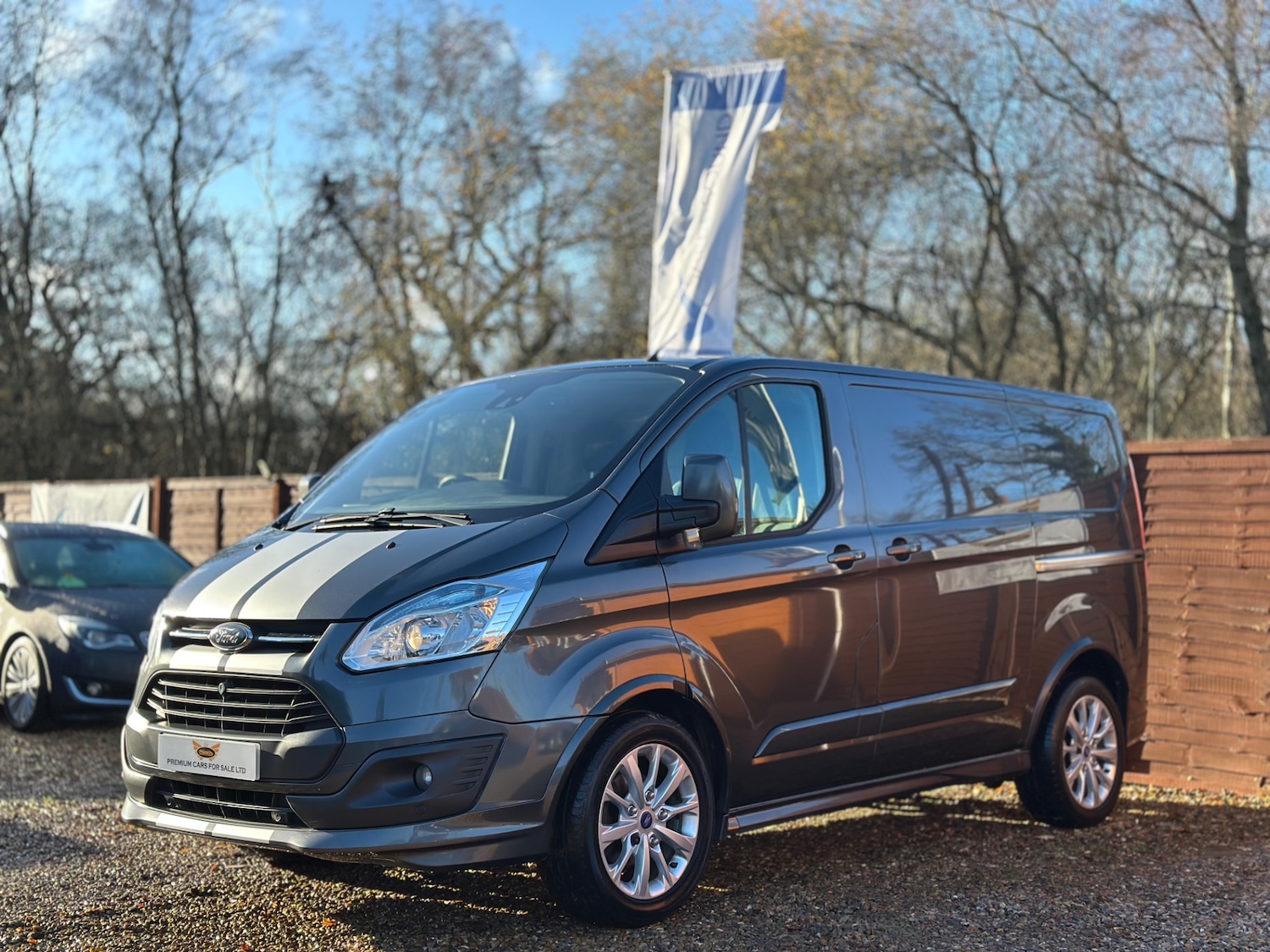 Used Ford Transit Custom 2016 for sale - 76905128: Photo 4