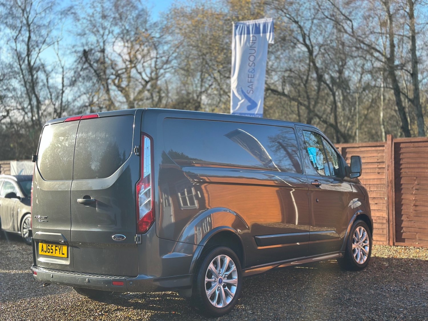 Used Ford Transit Custom 2016 for sale - 76905128: Photo 8