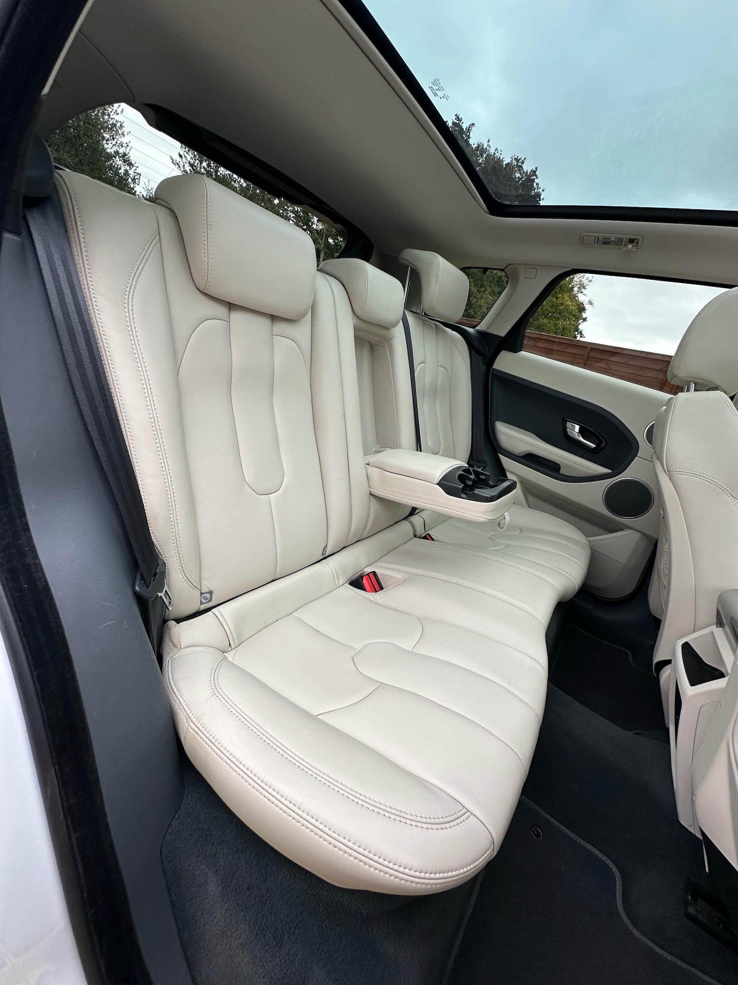 Used Land Rover Range Rover Evoque 2013 for sale - 76224224: Photo 12