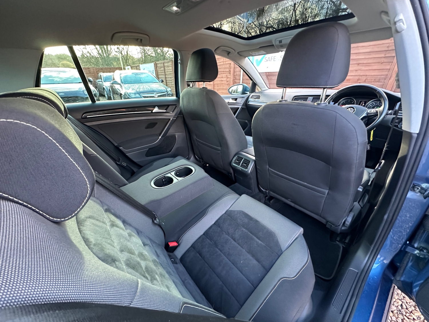 Used Volkswagen Golf 2016 for sale - 76897299: Photo 17