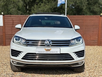 Used Volkswagen Touareg 2017 for sale - 75183957: Photo