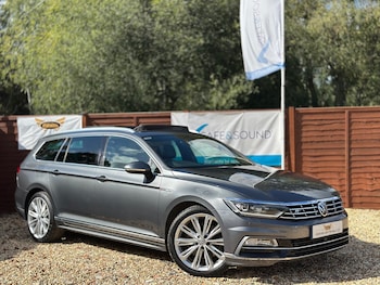 Volkswagen - Passat