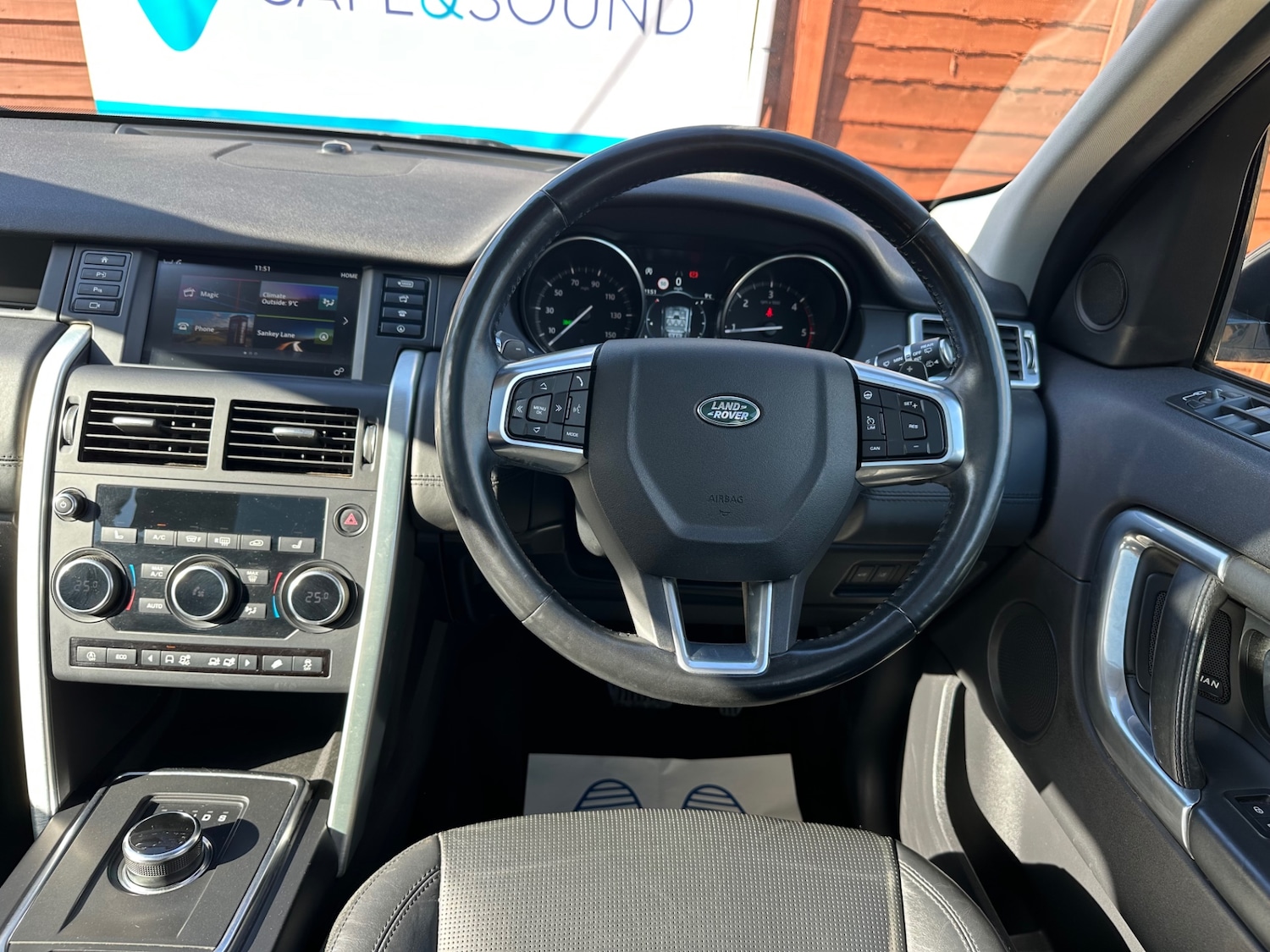 Used Land Rover Discovery Sport 2018 for sale - 76221967: Photo 12