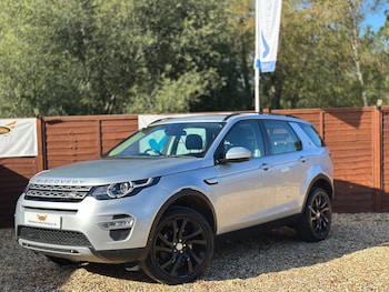 Used Land Rover Discovery Sport 2018 for sale - 76221967: Photo