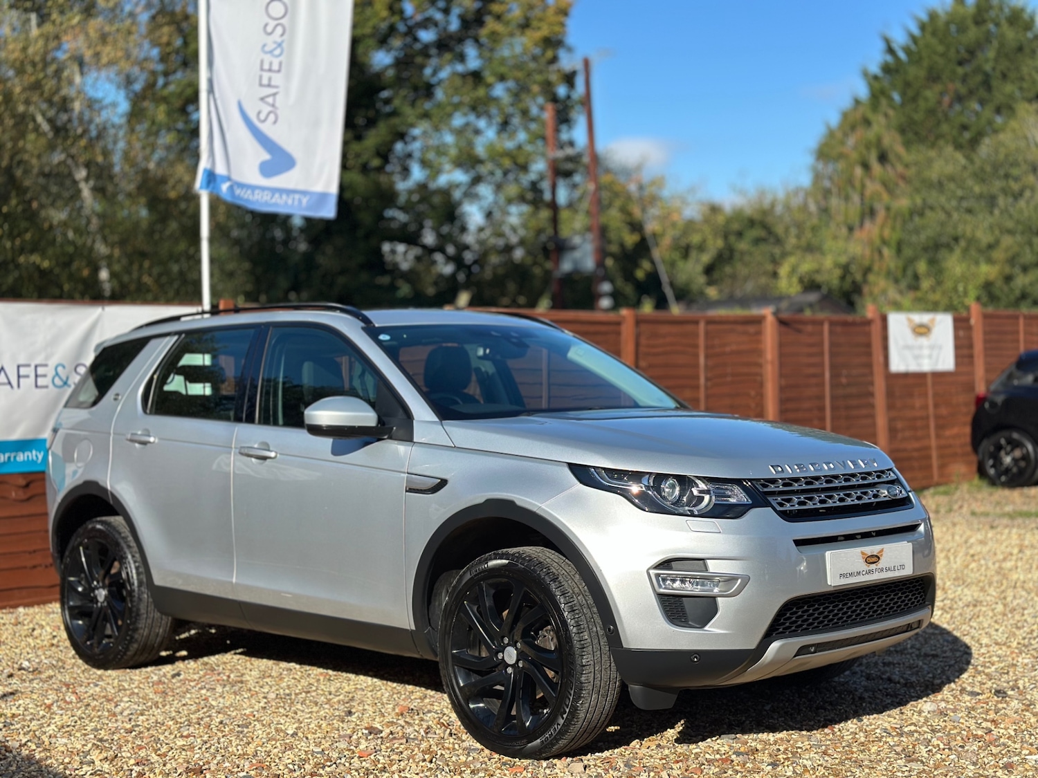Used Land Rover Discovery Sport 2018 for sale - 76221967: Photo 4