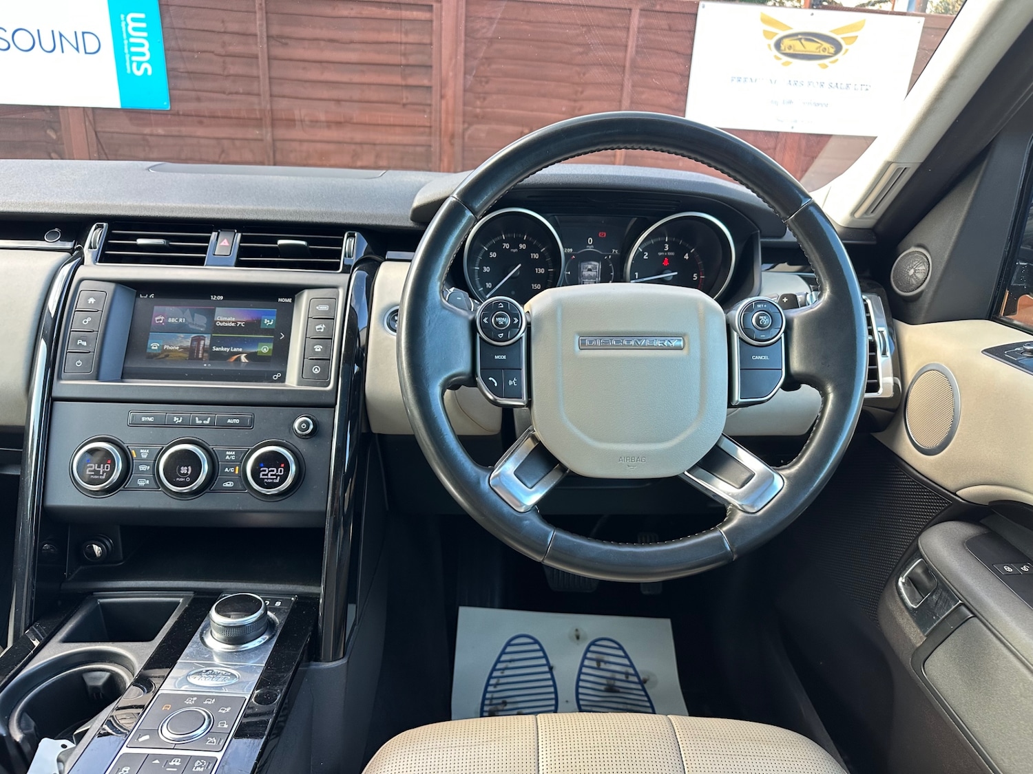 Used Land Rover Discovery 2018 for sale - 76780464: Photo 14