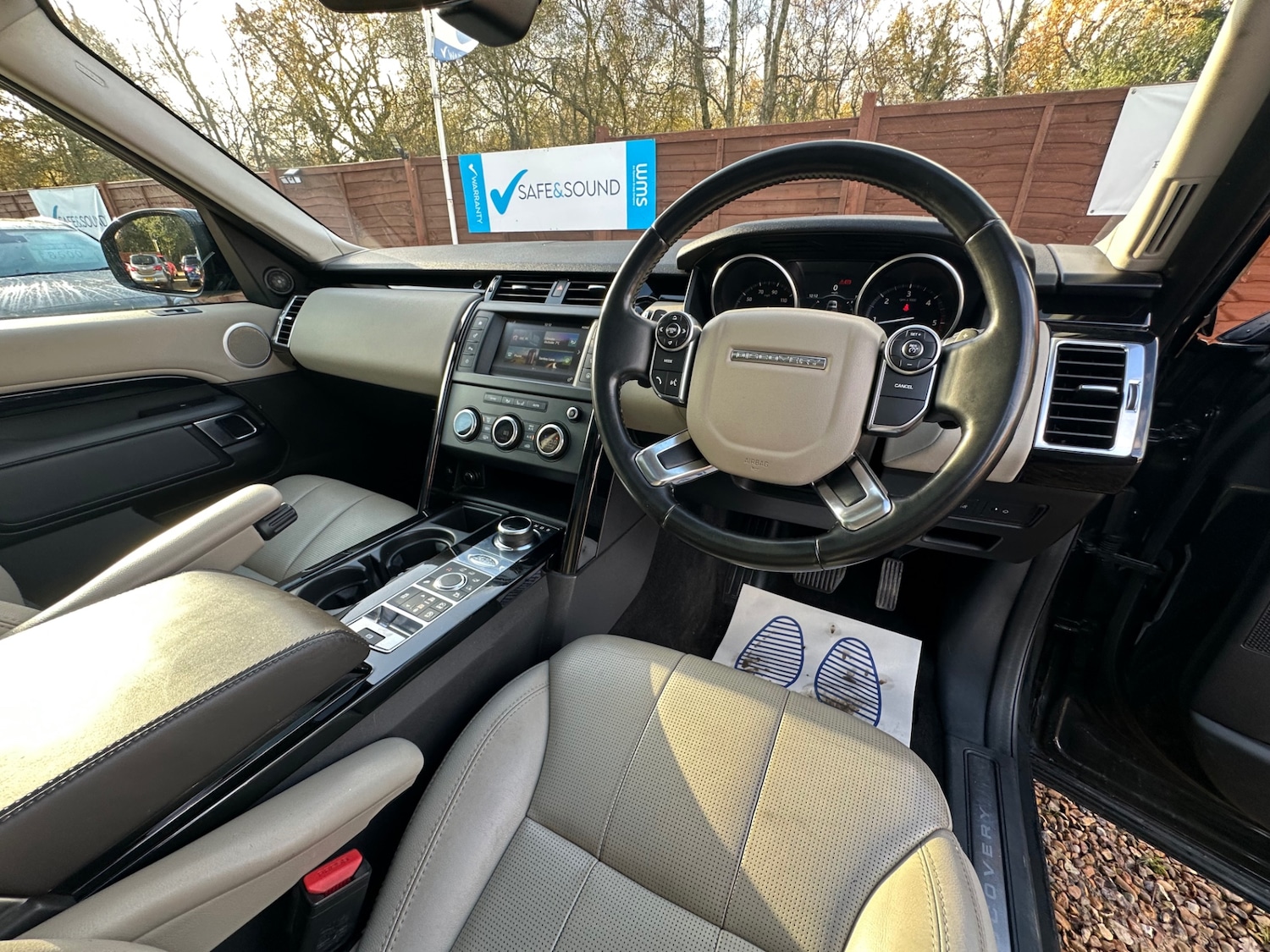 Used Land Rover Discovery 2018 for sale - 76780464: Photo 16