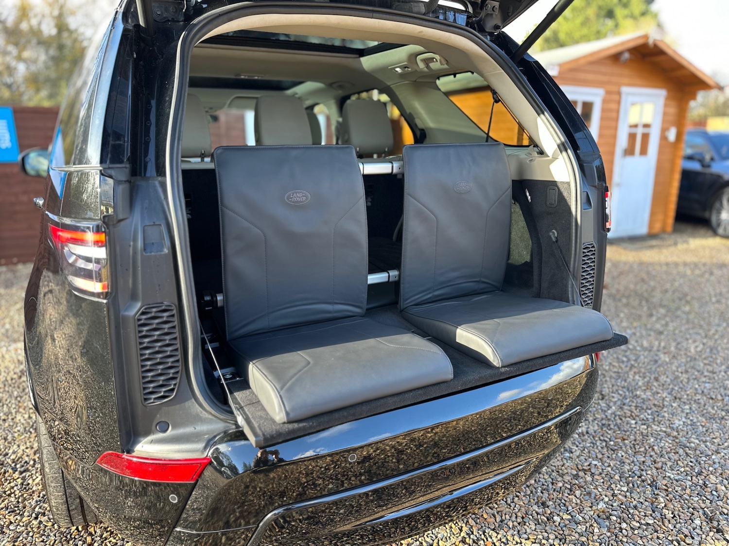 Used Land Rover Discovery 2018 for sale - 76780464: Photo 18