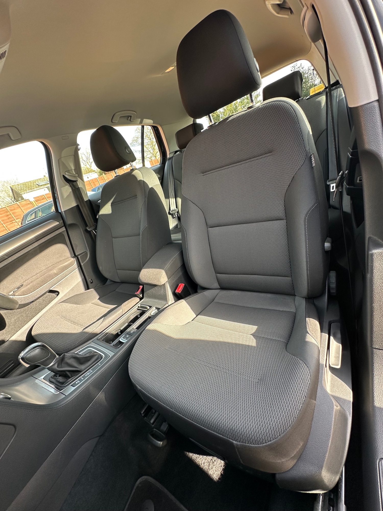 Used Volkswagen Golf 2014 for sale - 77357494: Photo 17