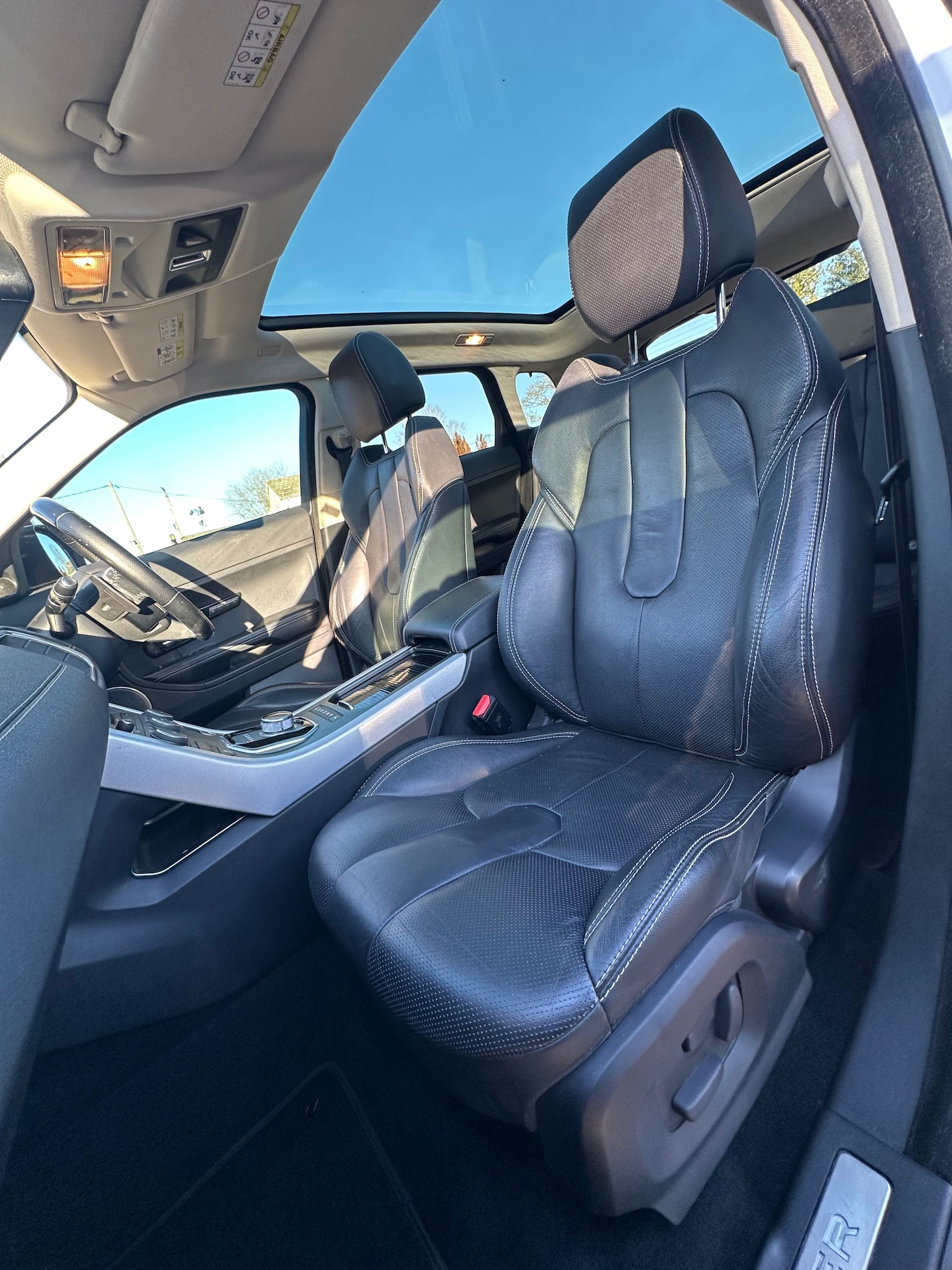 Used Land Rover Range Rover Evoque 2012 for sale - 77114378: Photo 18