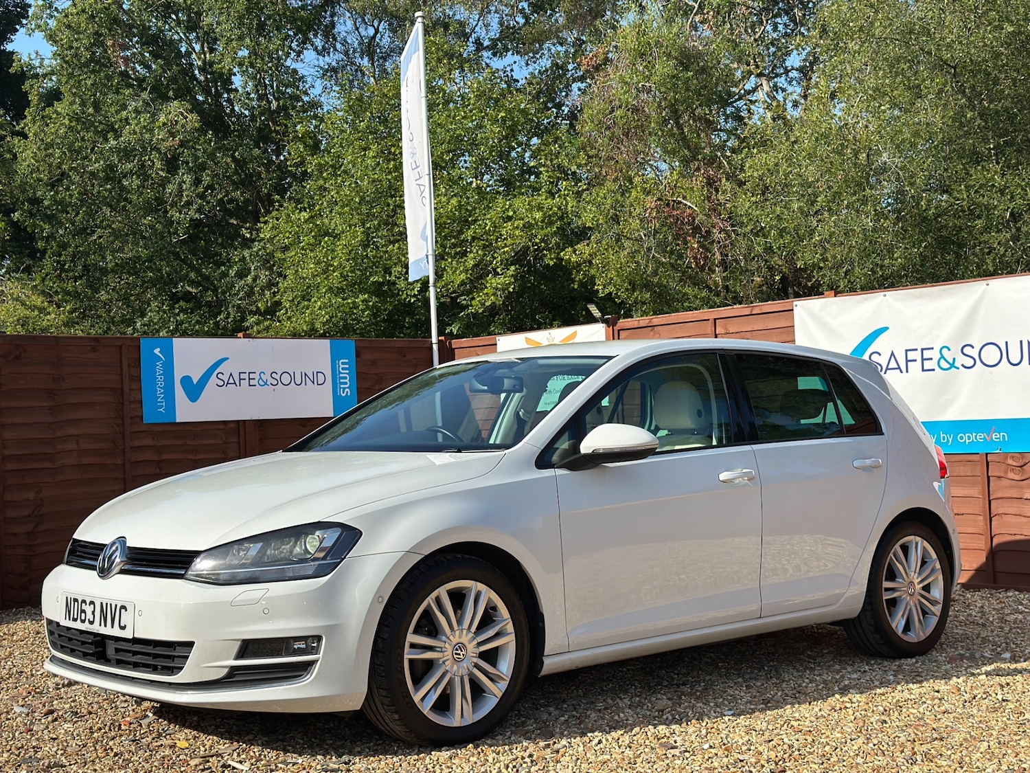 Used Volkswagen Golf 2013 for sale - 75559017: Photo 8