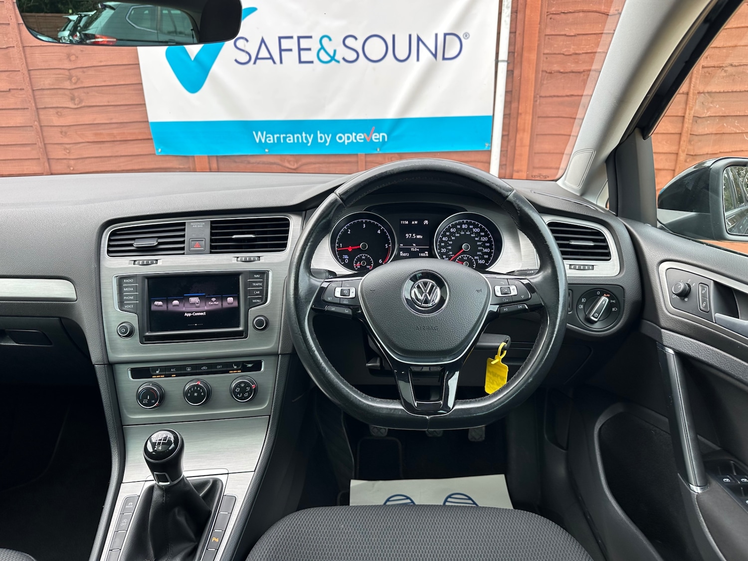 Used Volkswagen Golf 2016 for sale - 76450223: Photo 13