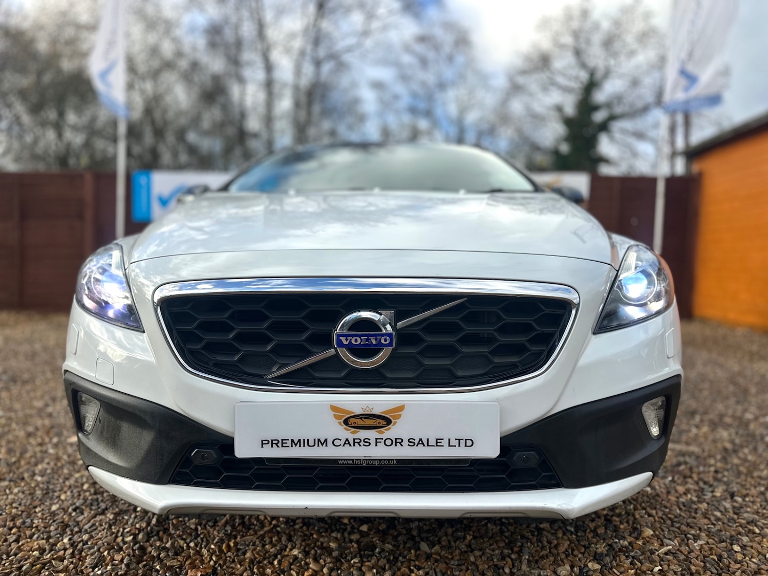 Used Volvo V40 2016 for sale - 76895836: Photo 7