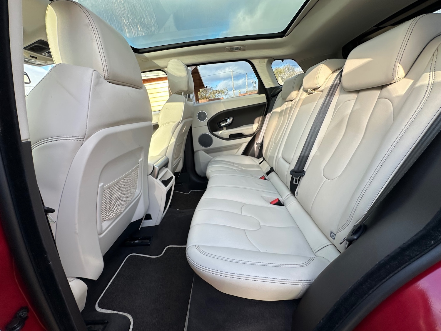 Used Land Rover Range Rover Evoque 2014 for sale - 76618382: Photo 16