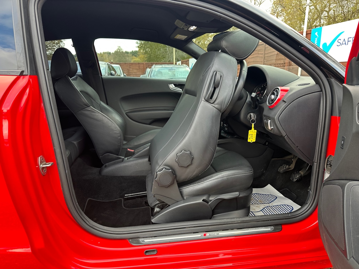 Used Audi A1 2014 for sale - 76739186: Photo 14