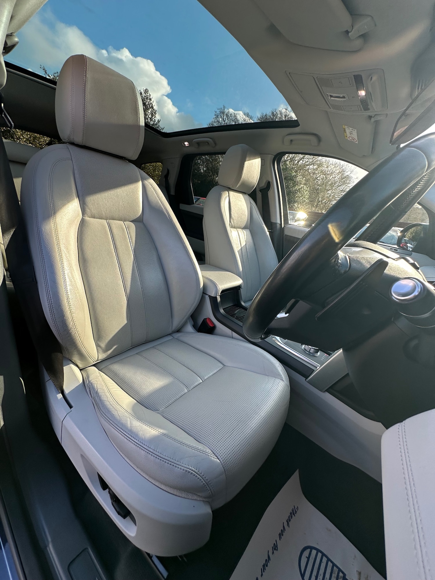 Used Land Rover Discovery Sport 2015 for sale - 77228078: Photo 16