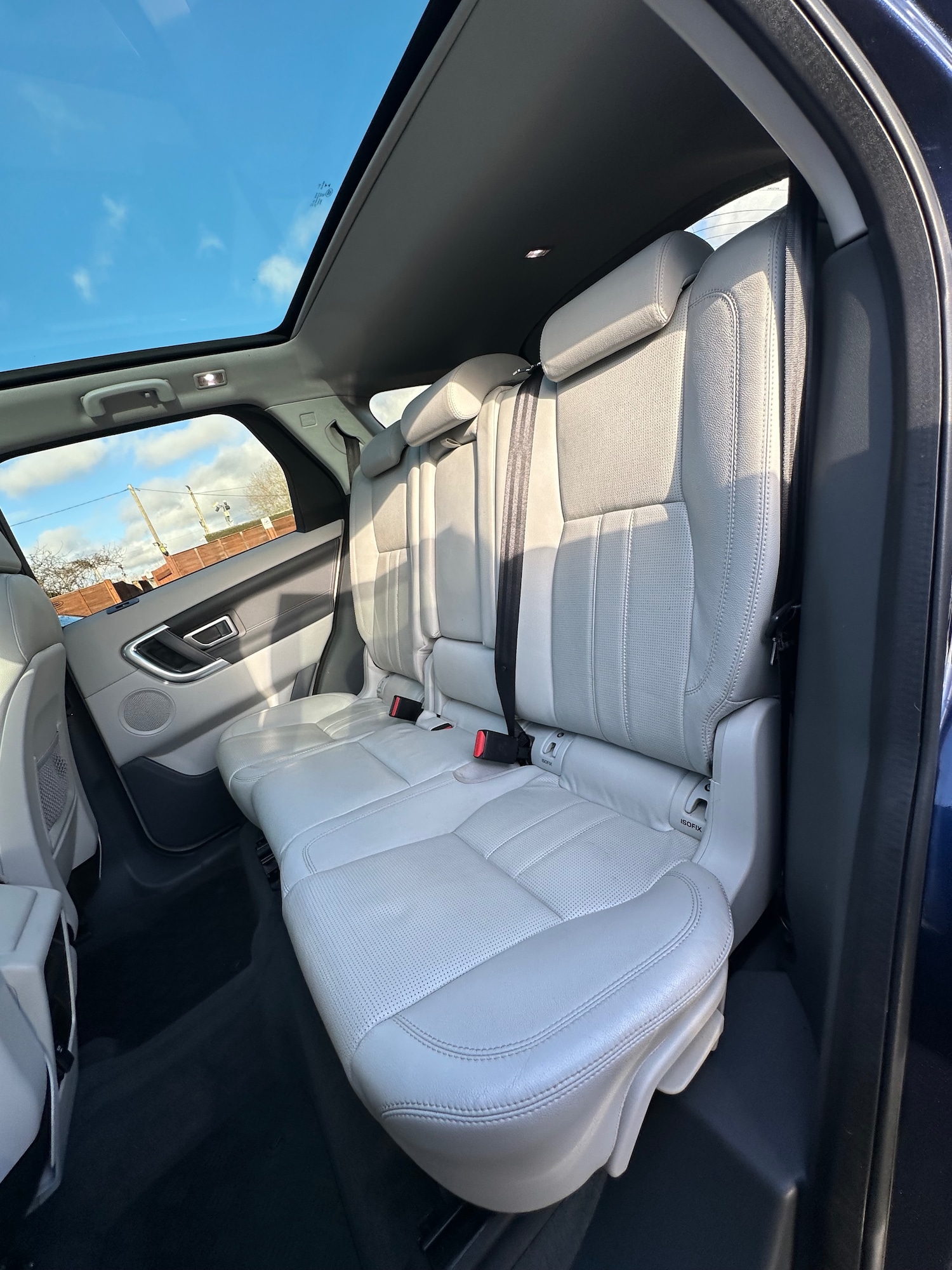 Used Land Rover Discovery Sport 2015 for sale - 77228078: Photo 18