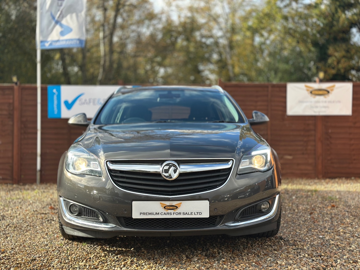 Used Vauxhall Insignia 2016 for sale - 76506079: Photo 3