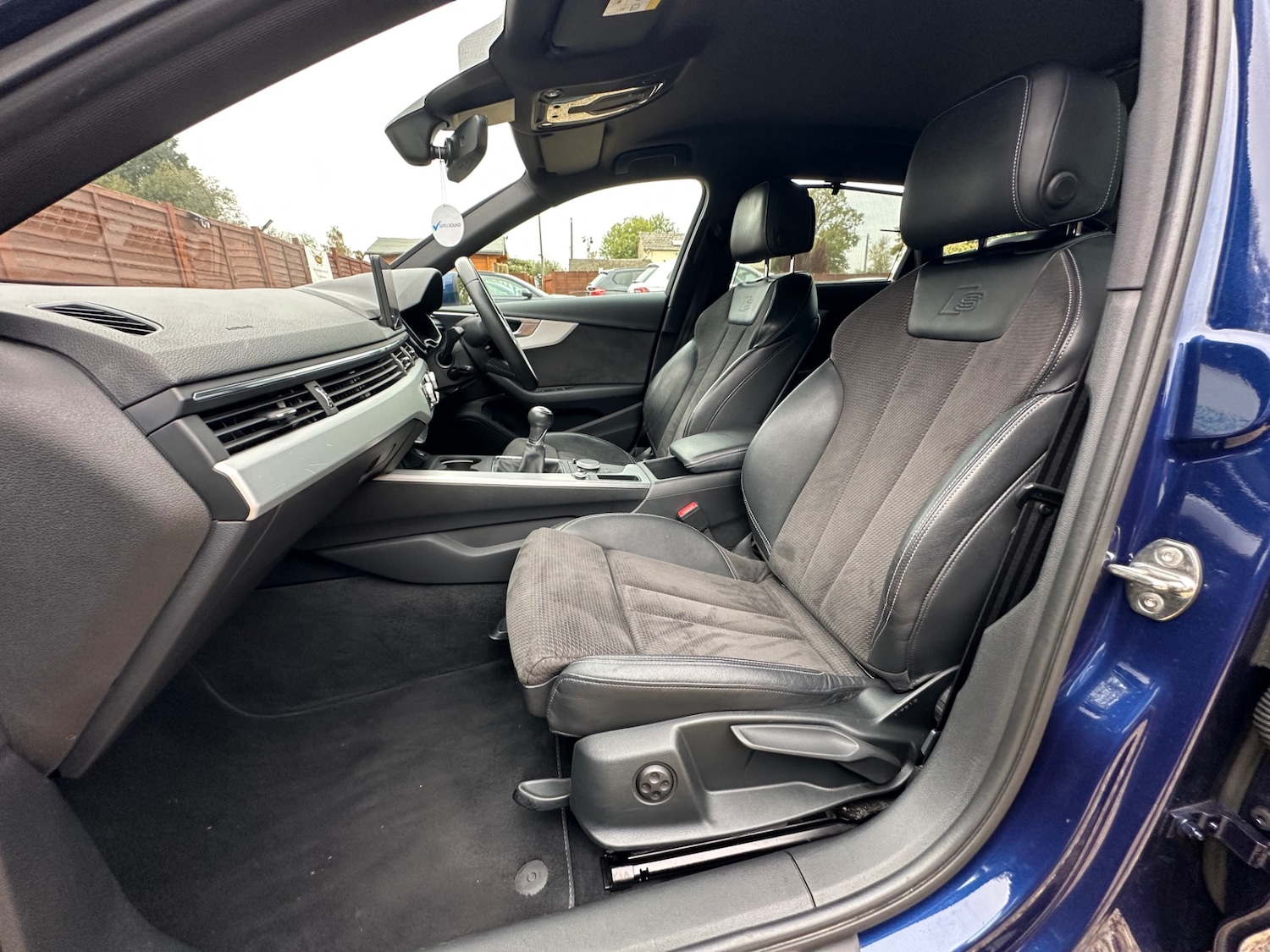 Used Audi A4 2017 for sale - 76302960: Photo 17