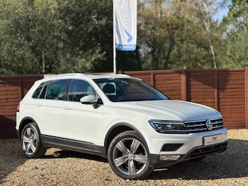 2016 (16) - 2.0 TDI BlueMotion Tech SEL SUV 5dr Diesel DSG 4Motion