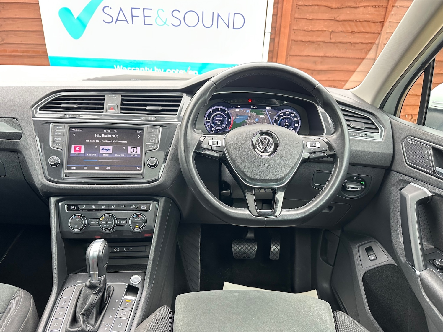 Used Volkswagen Tiguan 2016 for sale - 76305134: Photo 4