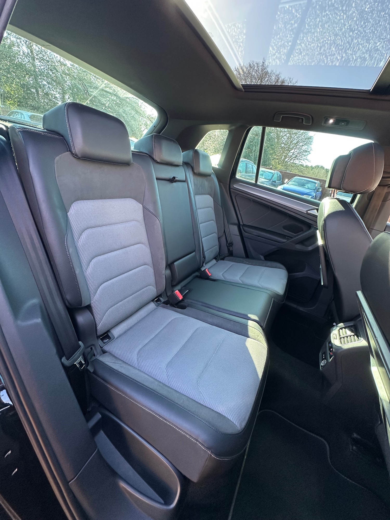 Used Volkswagen Tiguan 2018 for sale - 77938557: Photo 17