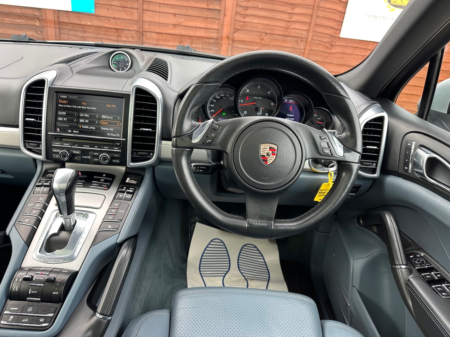 Used Porsche Cayenne 2012 for sale - 77818257: Photo 10