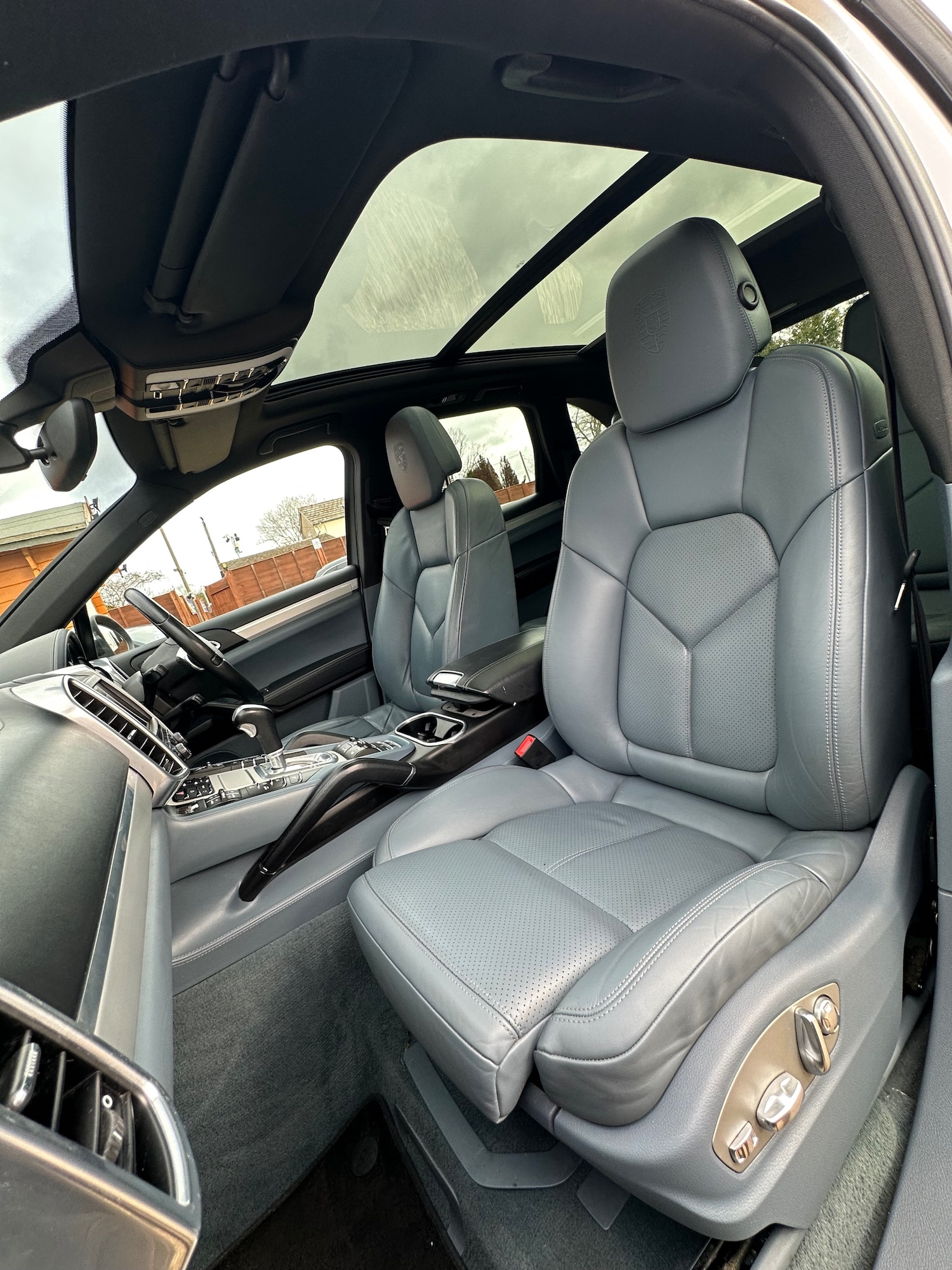 Used Porsche Cayenne 2012 for sale - 77818257: Photo 16