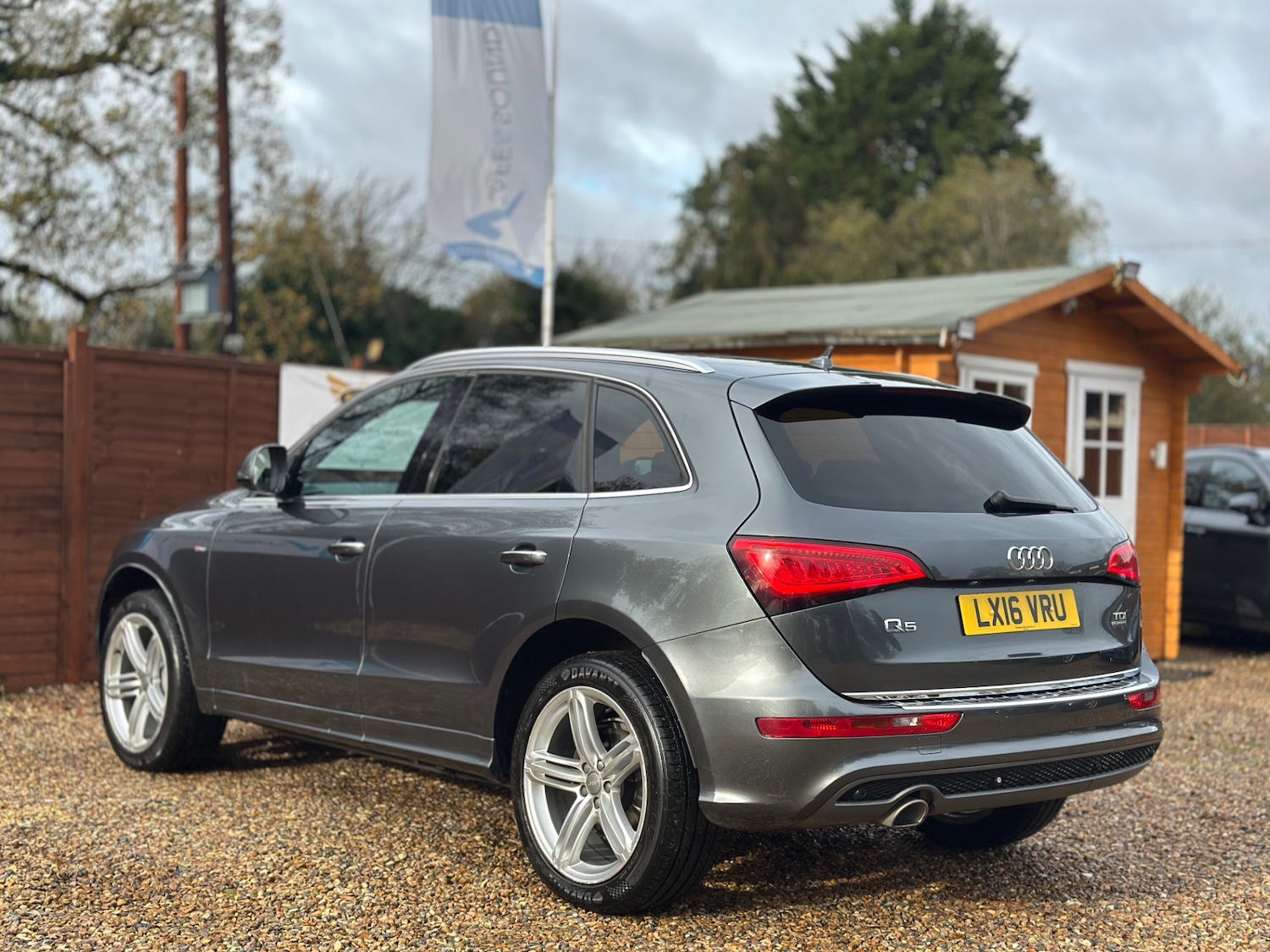 Used Audi Q5 2016 for sale - 76627098: Photo 8