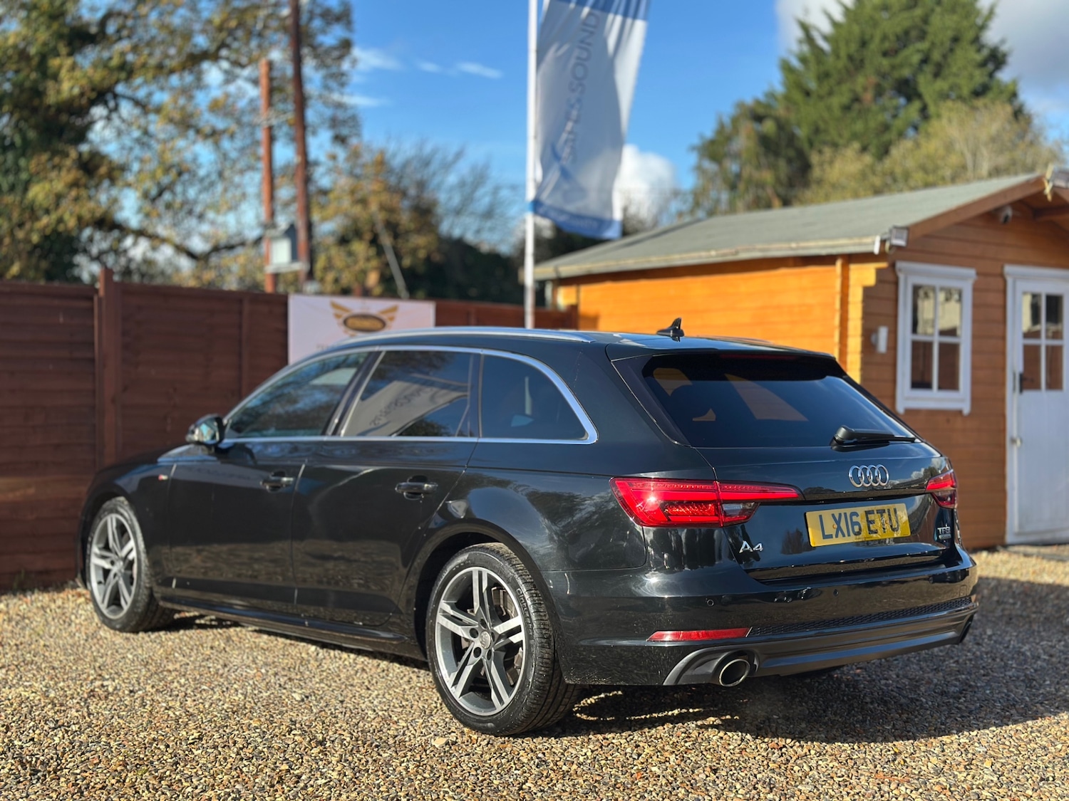 Used Audi A4 2016 for sale - 76568416: Photo 8