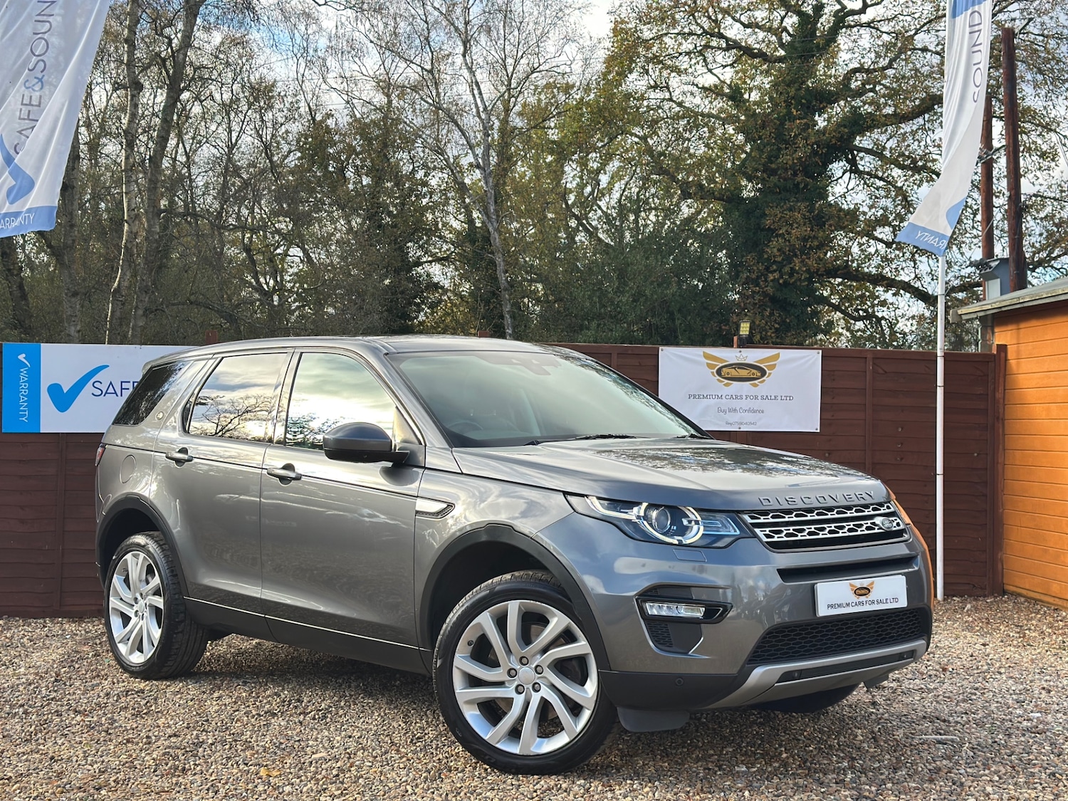 Used Land Rover Discovery Sport 2019 for sale - 76618549: Photo 1