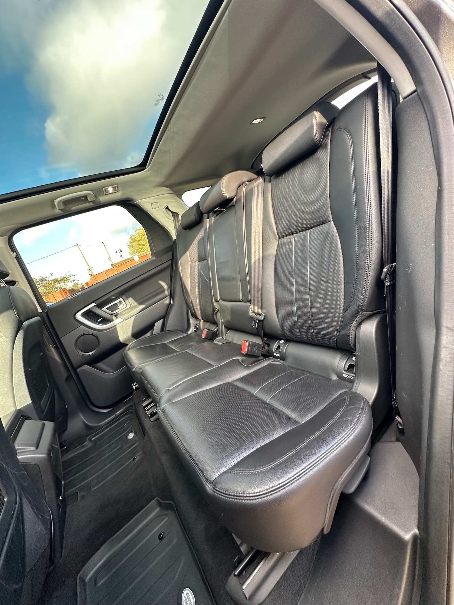 Used Land Rover Discovery Sport 2019 for sale - 76618549: Photo 14