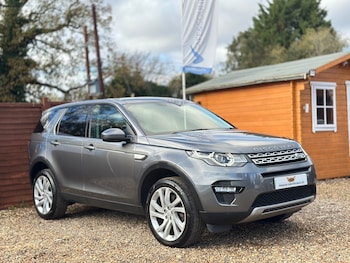 Used Land Rover Discovery Sport 2019 for sale - 76618549: Photo