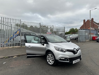 Used Renault Captur 2015 for sale - 75639781: Photo