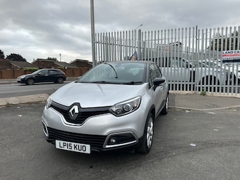 Used Renault Captur 2015 for sale - 75639781: Photo