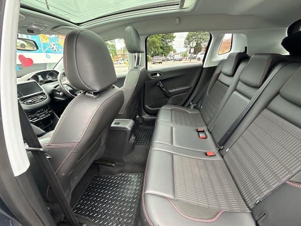 Used Peugeot 2008 2018 for sale - 75333020: Photo 10