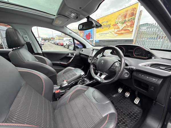 Used Peugeot 2008 2018 for sale - 75333020: Photo 15