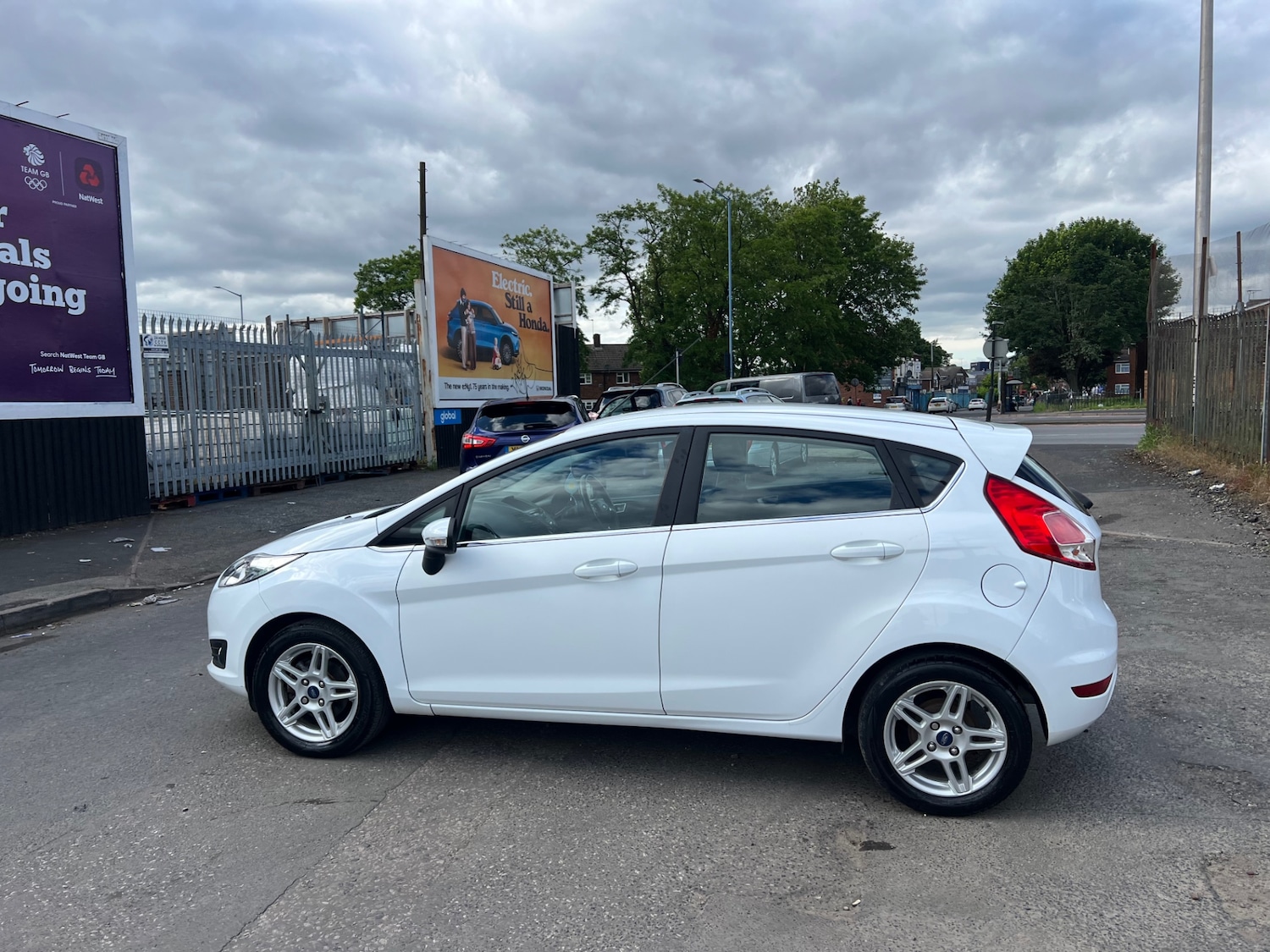 Vehicle 5