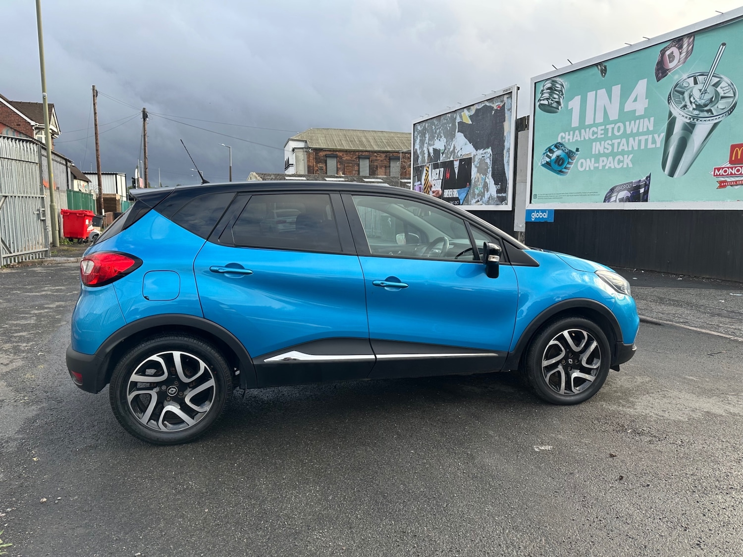 Used Renault Captur 2017 for sale - 75999998: Photo 6