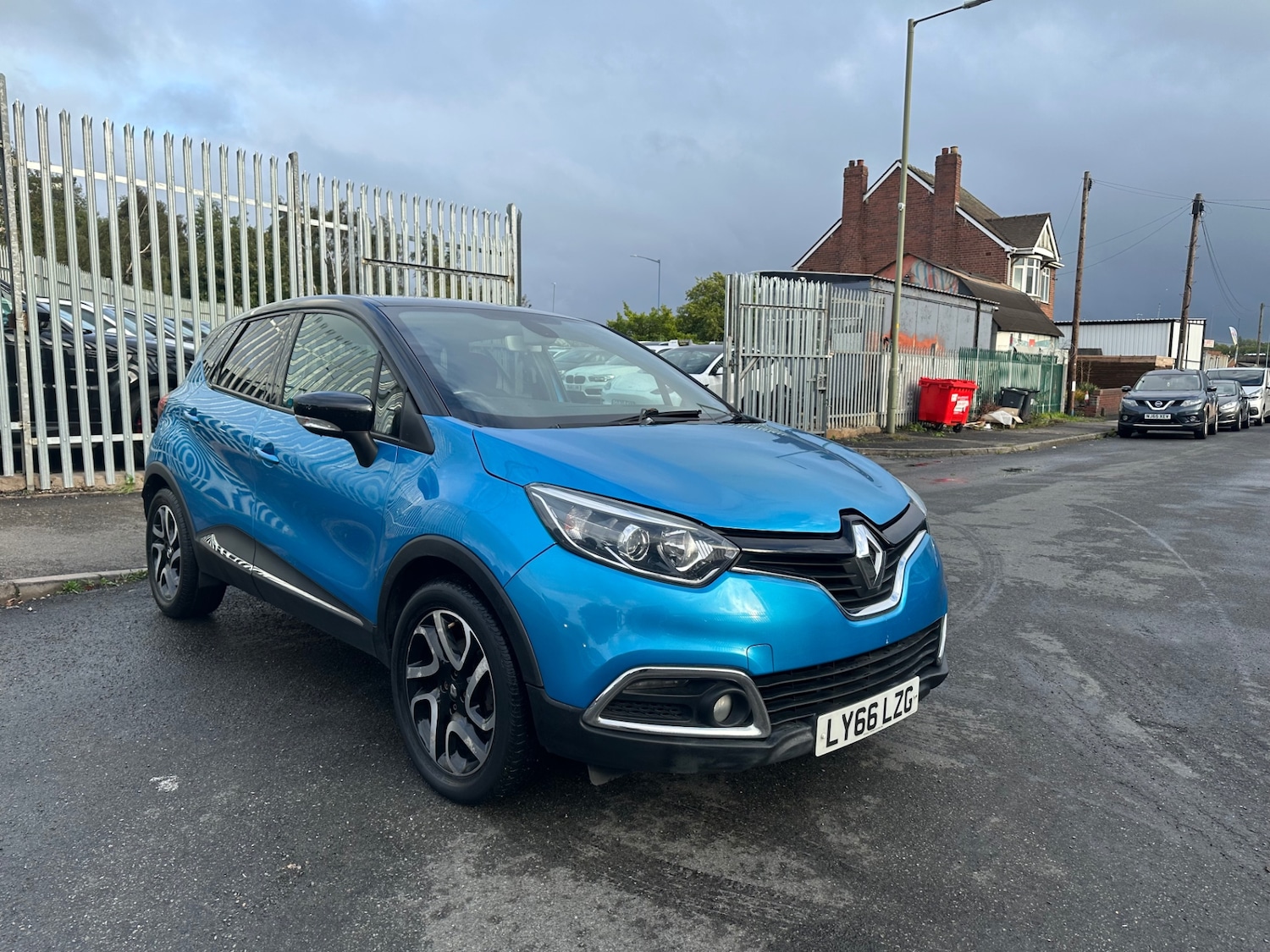 Used Renault Captur 2017 for sale - 75999998: Photo 7