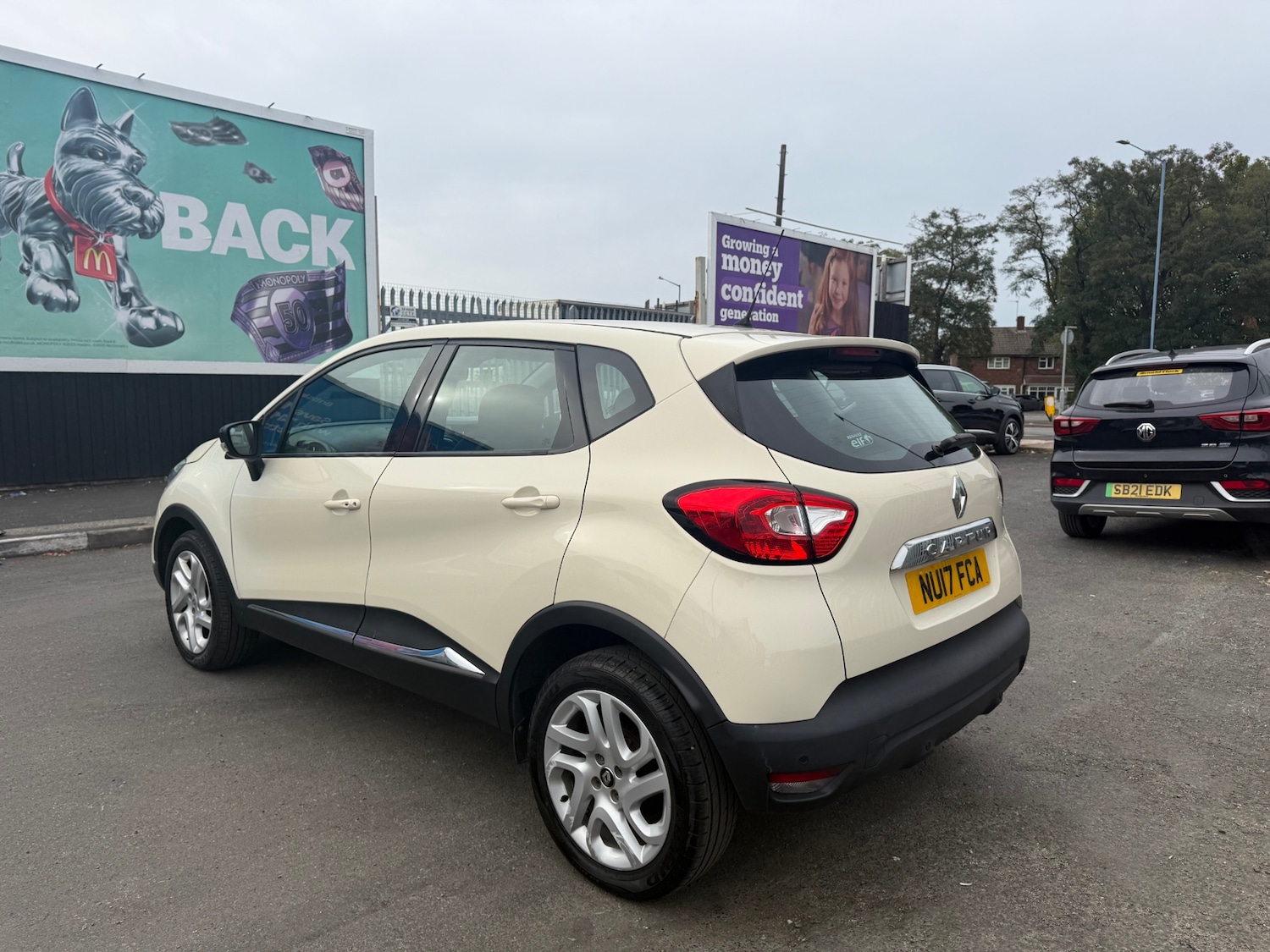 Used Renault Captur 2017 for sale - 76170416: Photo 12
