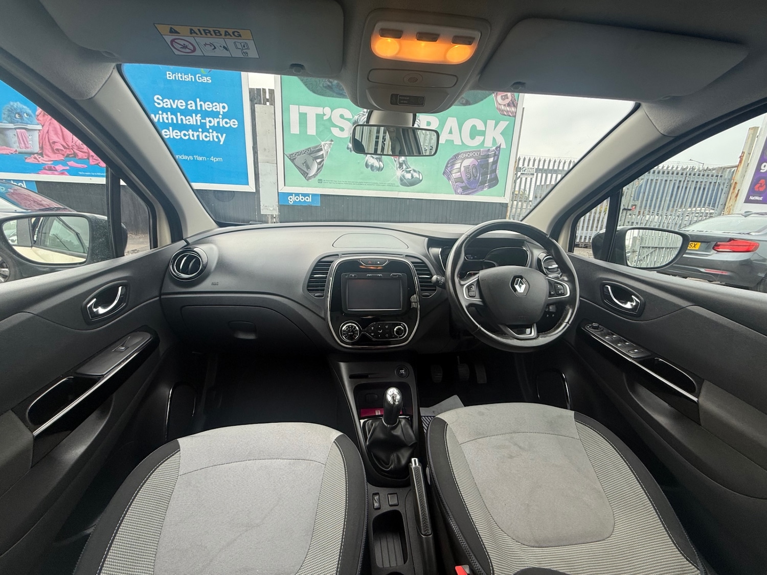 Used Renault Captur 2017 for sale - 76170416: Photo 18