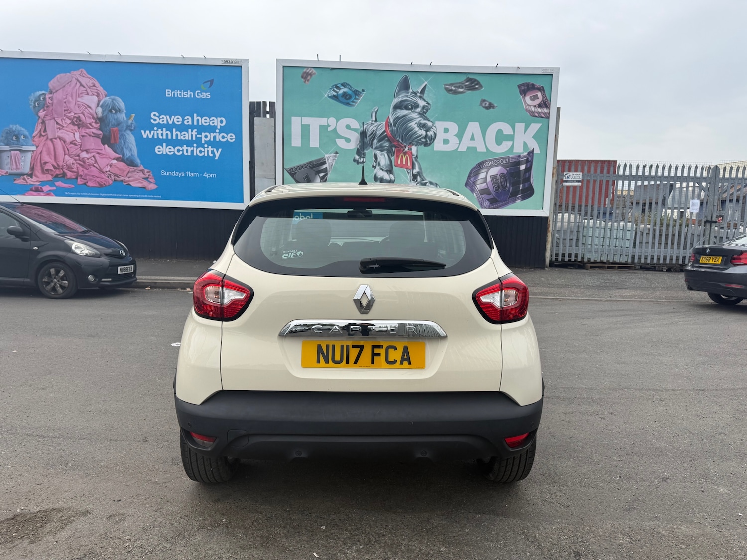 Used Renault Captur 2017 for sale - 76170416: Photo 8