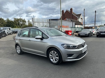 Used Volkswagen Golf SV 2017 for sale - 75918464: Photo