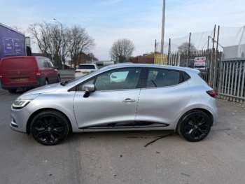 Used Renault Clio 2017 for sale - 73769739: Photo