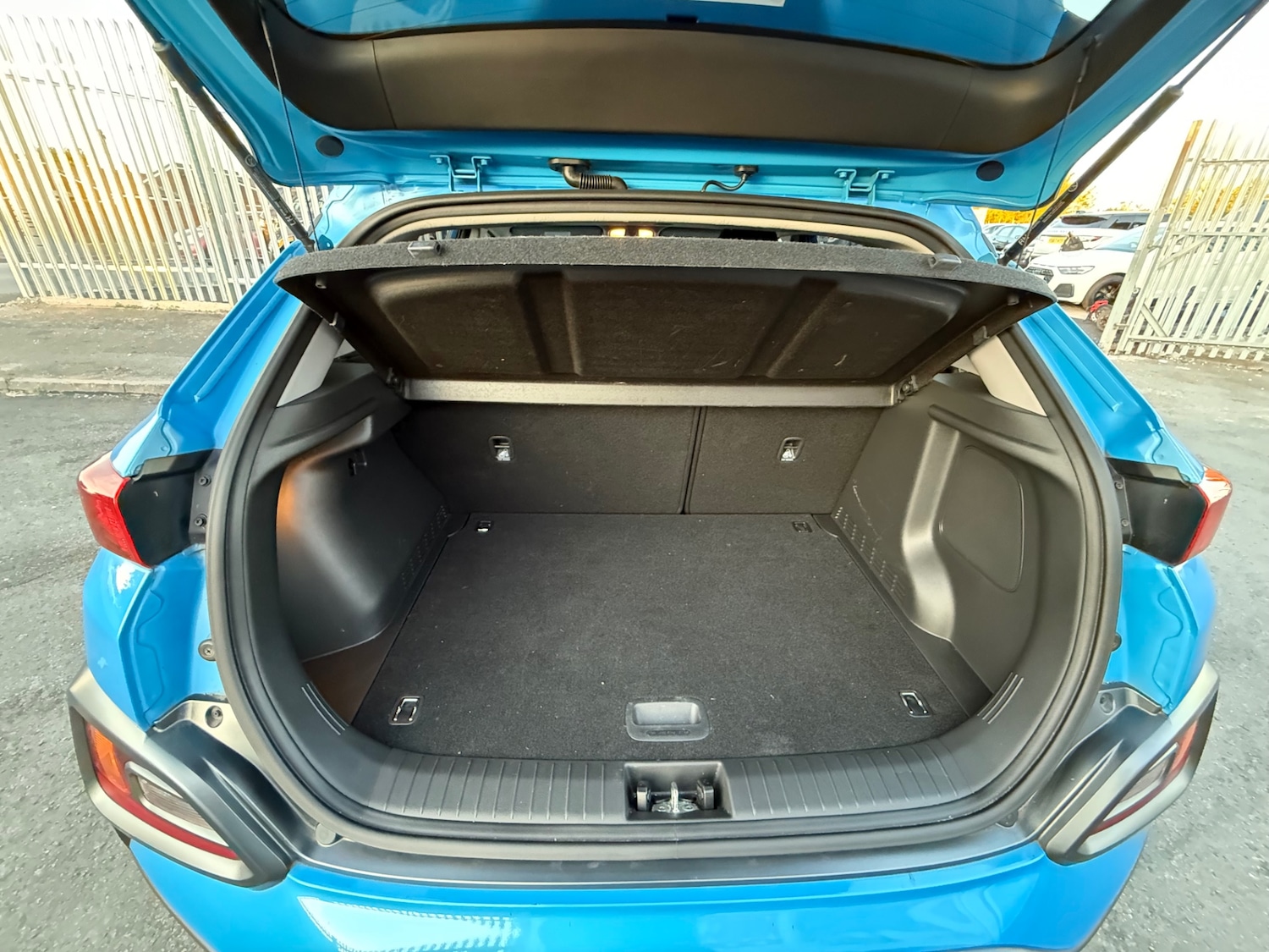 Vehicle 21