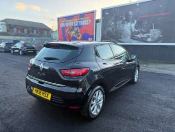 Used Renault Clio 2018 for sale - 74038186: Photo