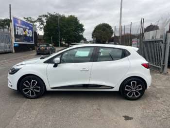 Used Renault Clio 2018 for sale - 72229932: Photo
