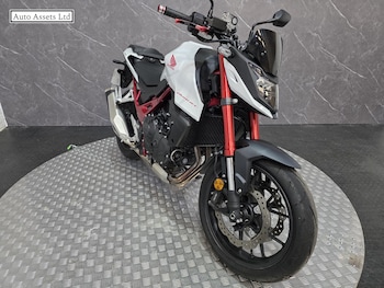 Used Honda CB750 Hornet 2023 for sale - bike-78762848: Photo